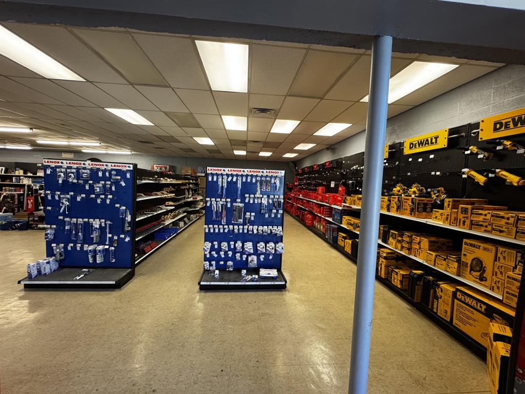 Howells Sub - Commercial Sale