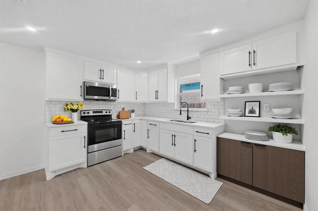 Oak Tree - Residential