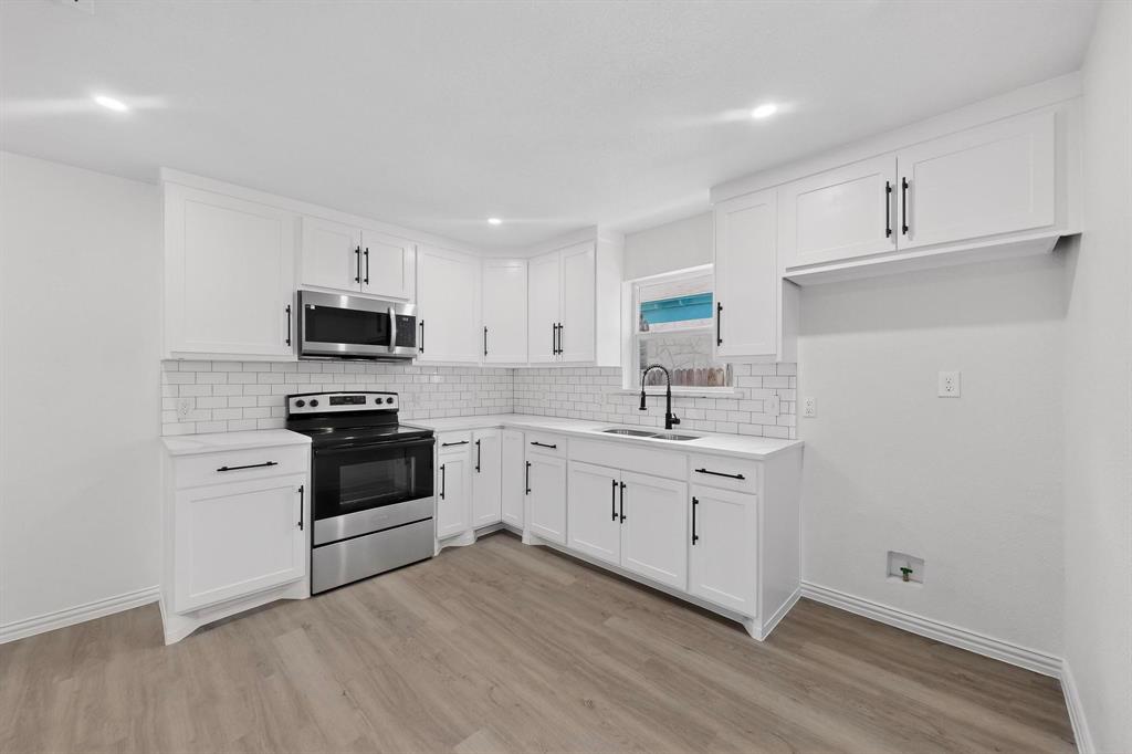 Oak Tree - Residential