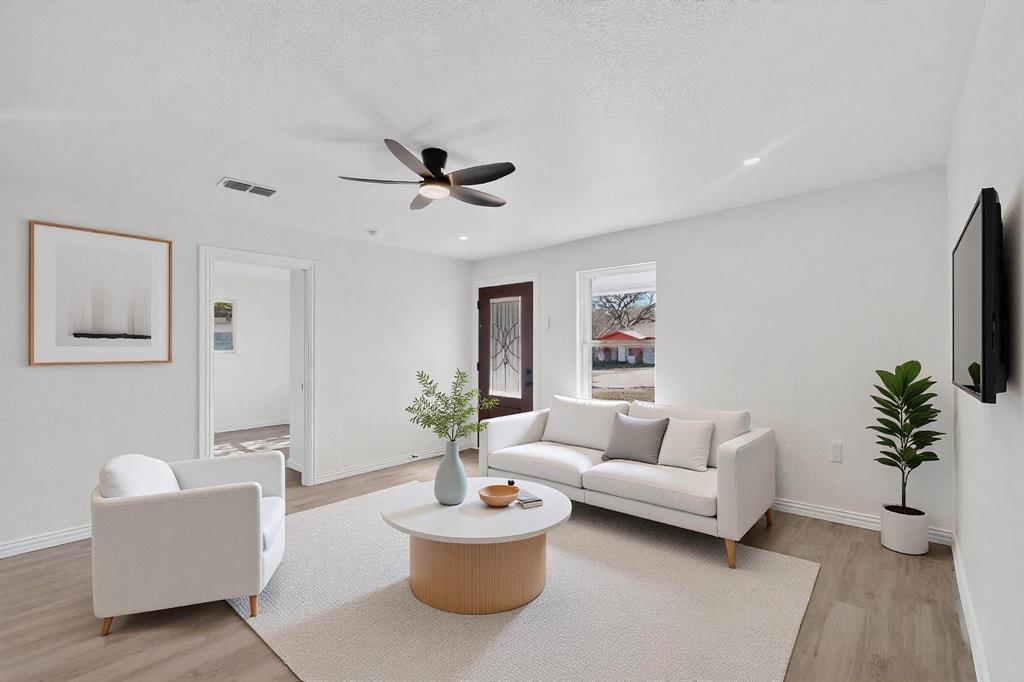 Oak Tree - Residential