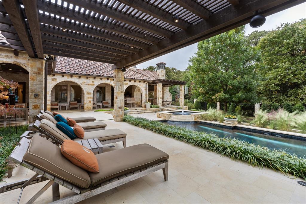 Chimney Rock - Residential