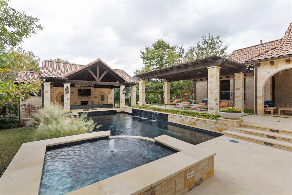 Chimney Rock - Residential