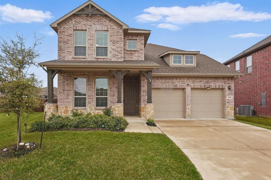 ***New Renovation***
Nestled on one of the largest lots in the highly sought-after Bozman Farms community, this two-story brick home is located in a peaceful cul-de-sac and is within the top-rated Wylie ISD. This home offers a serene retreat with impressive community amenities (two pools). 
*Open-concept layout is perfect for modern living, featuring beautiful luxury vinyl plank flooring throughout the main living areas. 
*Spacious living room centers around a stone gas fireplace and large windows that provide a gorgeous view of the backyard.
*Kitchen showcasing stunning quartz counter tops that complement the warm wood cabinetry. 
*Recently updated with both a water softener and water purifier, ensuring clean, filtered water throughout the home!
*The main floor is home to both the primary bedroom and a guest bedroom. While second floor offers two more bedrooms and a bathroom.
*Large laundry room provides plenty of space for convenience and storage. 
The community offers a wealth of amenities, including pools, playgrounds, parks, walking trails, a stocked pond, regular community events.
Don't miss out on this incredible home in one of the most desirable neighborhoods in the area!
