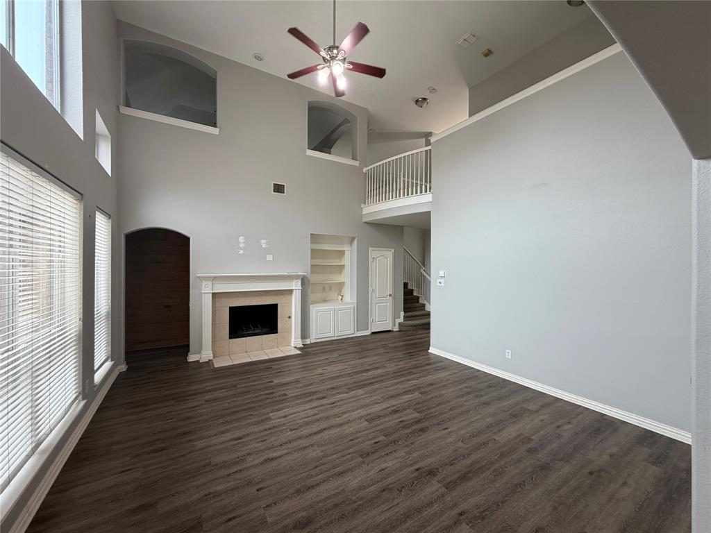 1055 Heathrow Drive