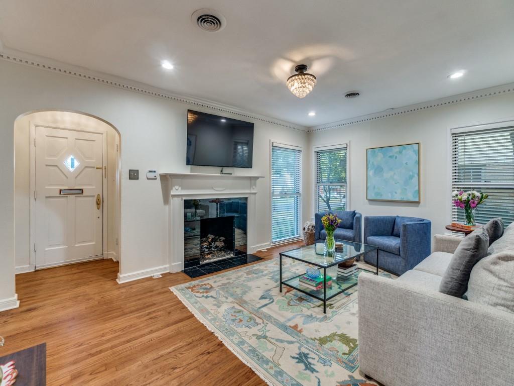 6322 Ellsworth Avenue