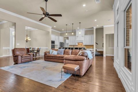 Tiny photo for 801 Rose Court, Keller, TX 76248 (MLS # 21066439)