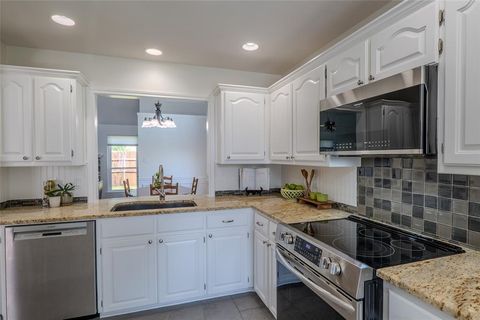 Tiny photo for 2020 Firewater Place, Lewisville, TX 75067 (MLS # 21332948)