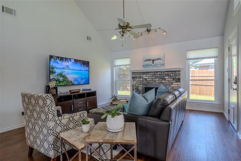 Tiny photo for 2020 Firewater Place, Lewisville, TX 75067 (MLS # 21332948)