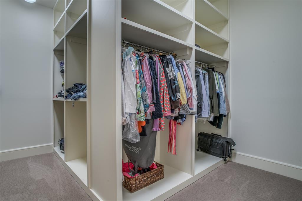 Mondara Condos - Residential