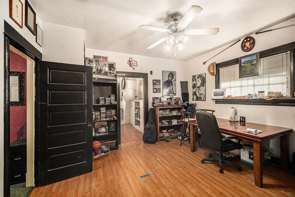 Original Cleburne - Residential