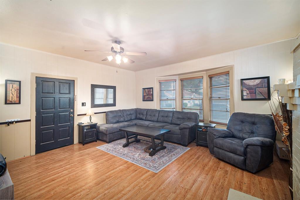 Original Cleburne - Residential