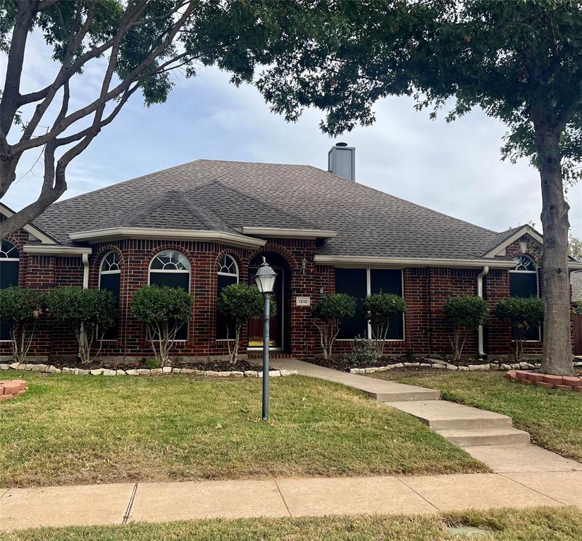 Allen, Texas 75013, United States, 4 Bedrooms Bedrooms, ,2 BathroomsBathrooms,Residential,Pending,130411