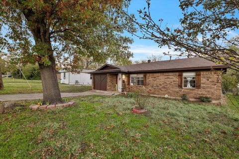 A home in Whitesboro