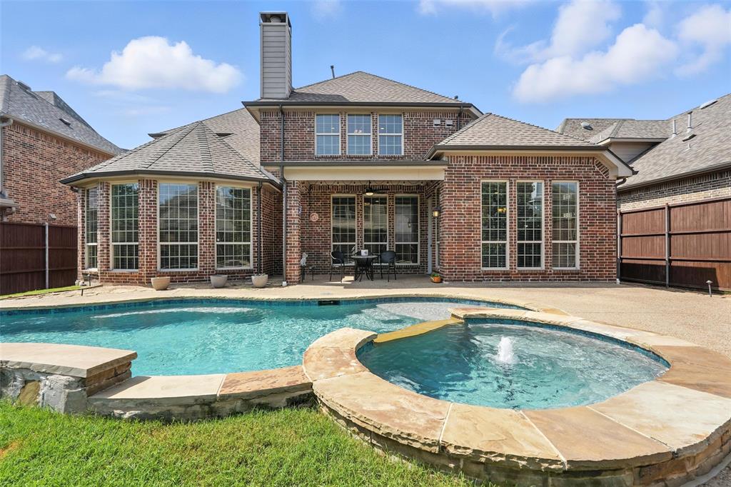 14892 Ireland Lane