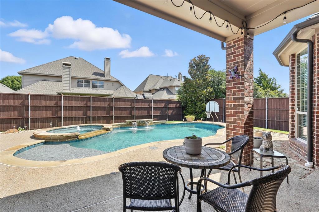14892 Ireland Lane