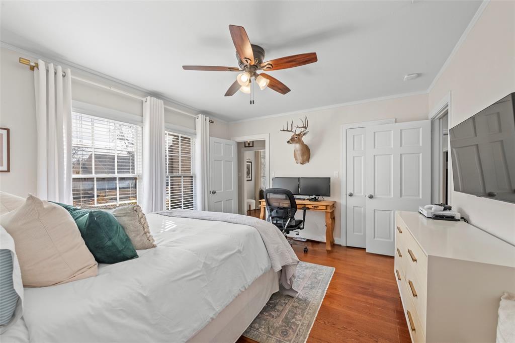 Hal Moseleys - Residential