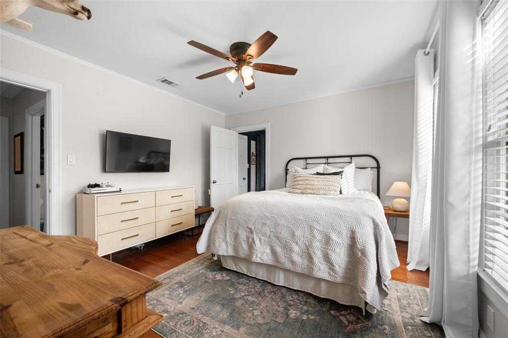 Hal Moseleys - Residential