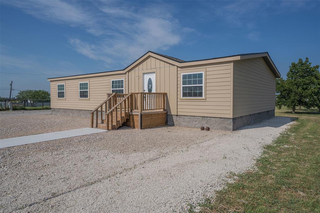 5905 Wild Berry Trail