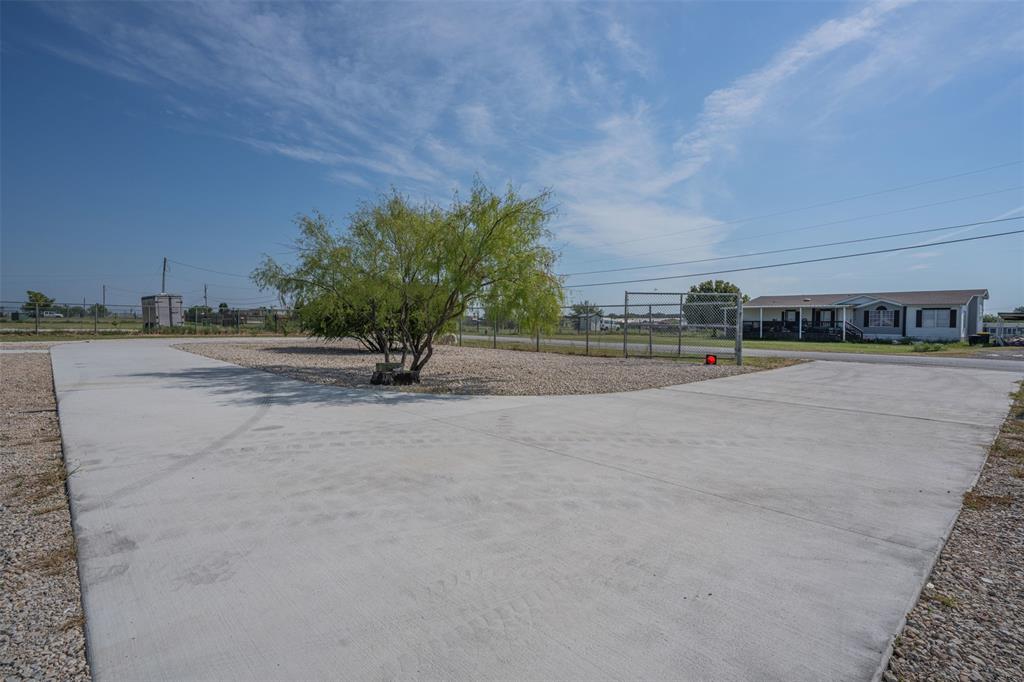 5905 Wild Berry Trail