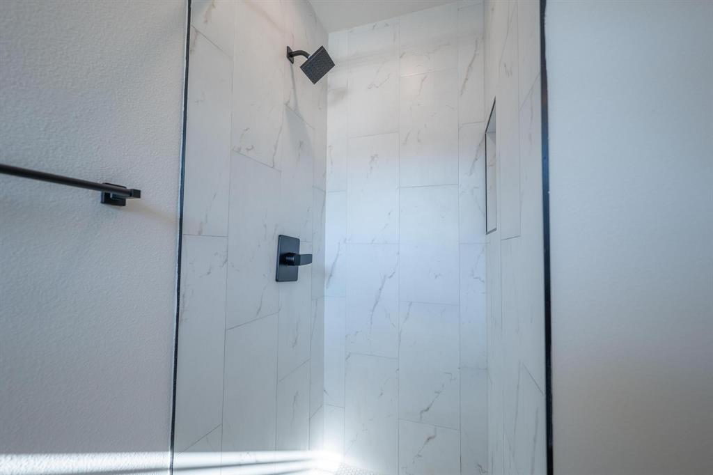 Walnut Hills 3rd Inst - Residential