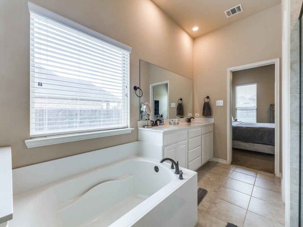 Lakeside at Heath - Residential