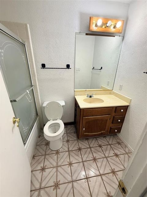 2809 Newkirk Court Euless TX 76039