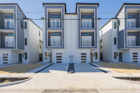 Photo of 2511 Crossman Avenue, Dallas, TX 75212 (MLS # 21387785)