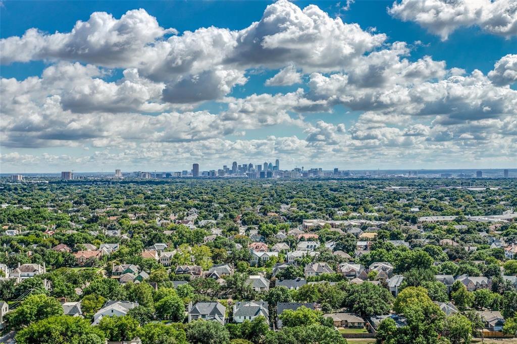 6211 W Northwest Highway 2401