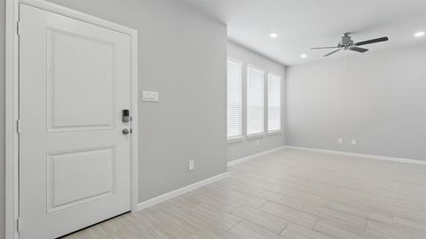 Tiny photo for 3012 MAPLE ORCHARD Lane, Fort Worth, TX 76140 (MLS # 21339429)