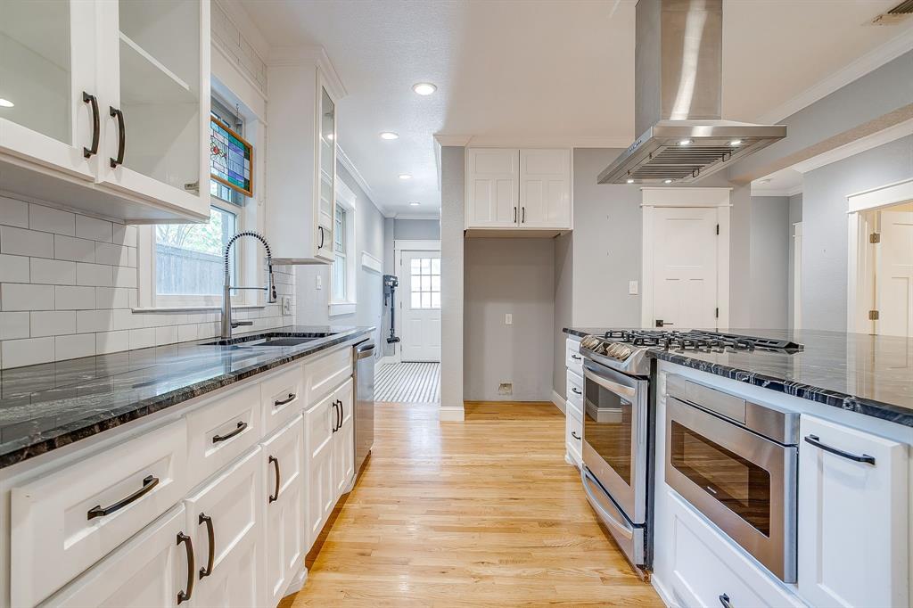 Mistletoe Heights Add - Residential