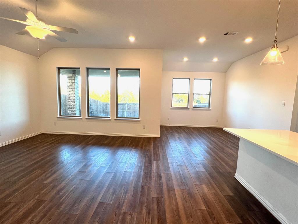 Monticello Park - Ph 1 - Residential Lease