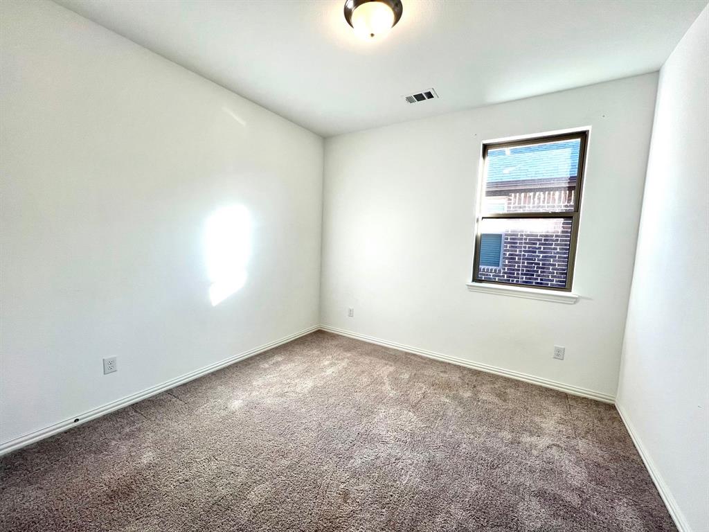 Monticello Park - Ph 1 - Residential Lease