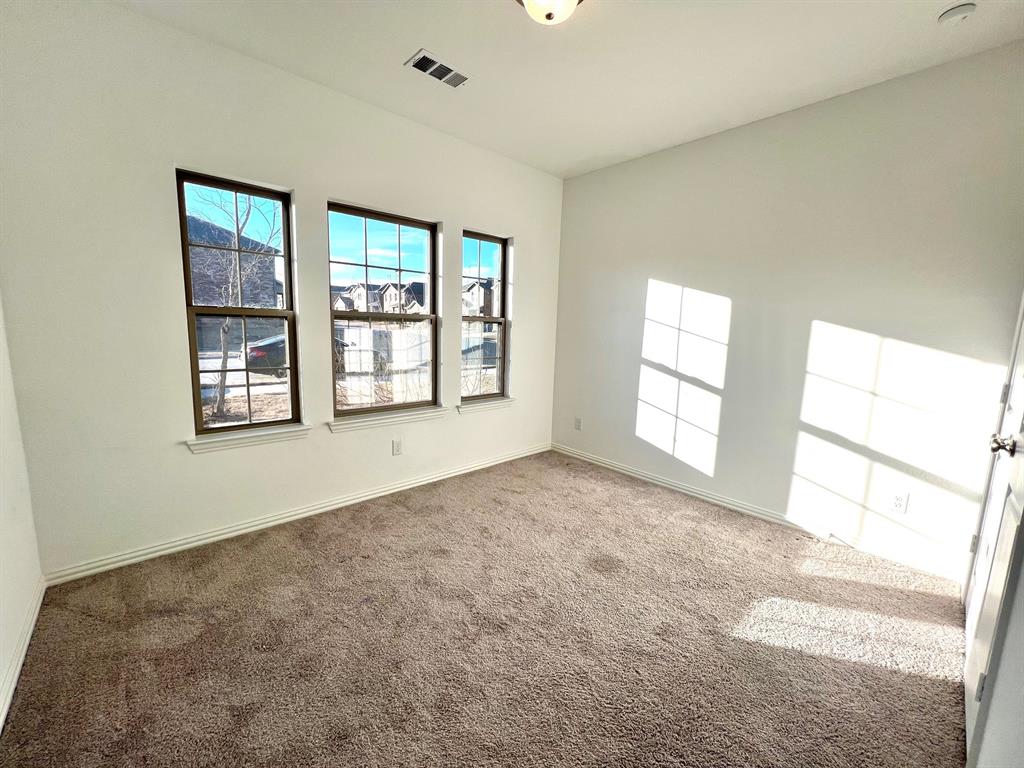 Monticello Park - Ph 1 - Residential Lease