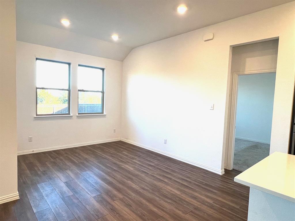 Monticello Park - Ph 1 - Residential Lease