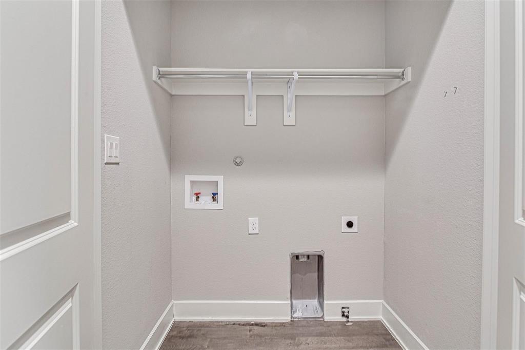 Main 7 Townhome Addition - Residential