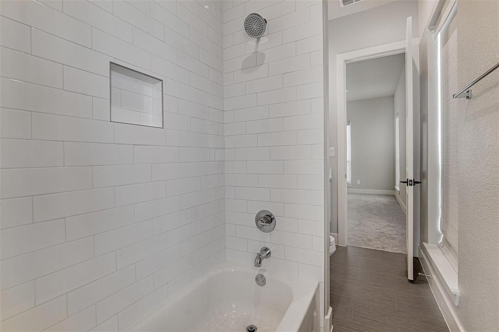 Main 7 Townhome Addition - Residential