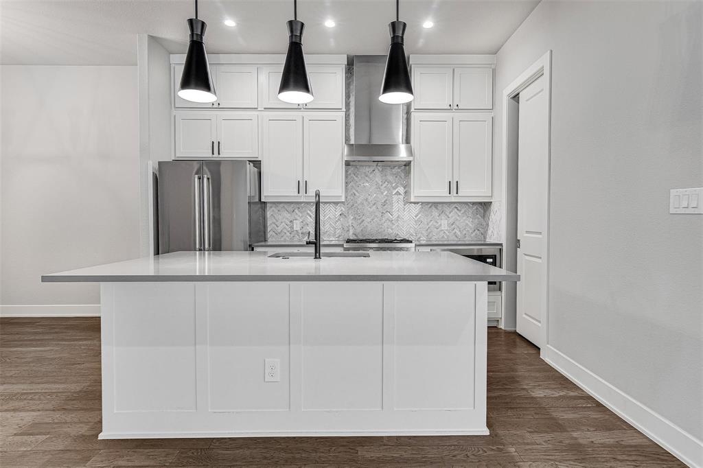 Main 7 Townhome Addition - Residential