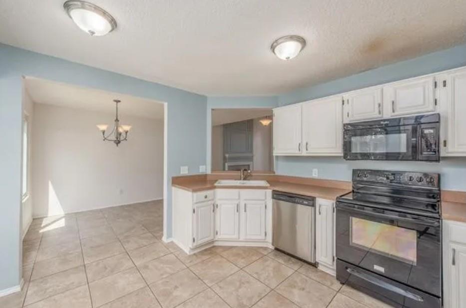 7516 Meadow Creek Drive