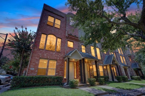 Photo of 4114 Lafayette Street, Dallas, TX 75204 (MLS # 21373021)