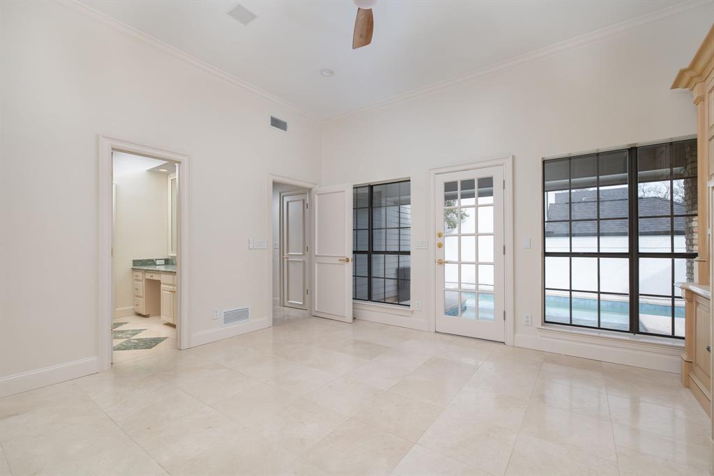 HILLCREST BY THE PARK - Residential