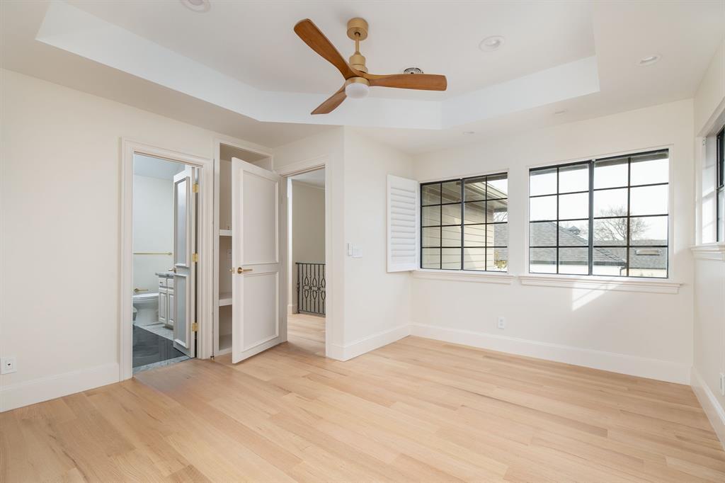 HILLCREST BY THE PARK - Residential