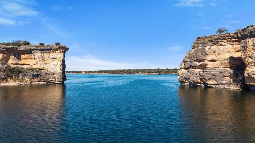 1053 Bluff Creek Drive