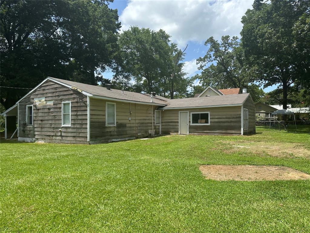 7341 Broadacres Road
