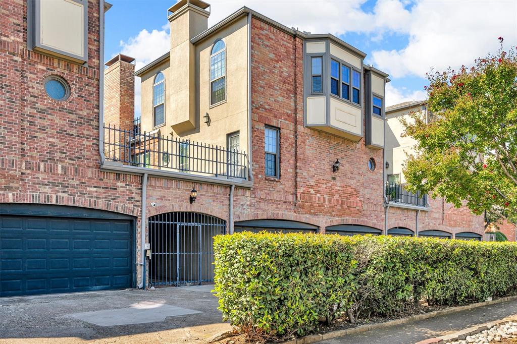 Gilbert Square Condo - Residential