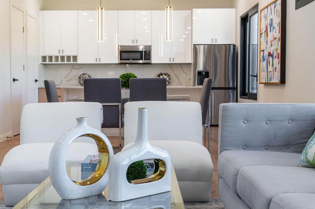 1920 CADDO CONDOMINUMS - Residential Lease