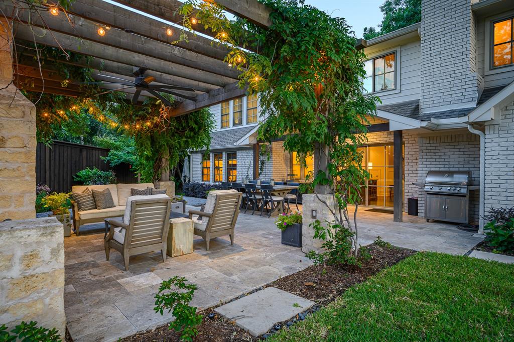 Rosser Terrace 02 - Residential