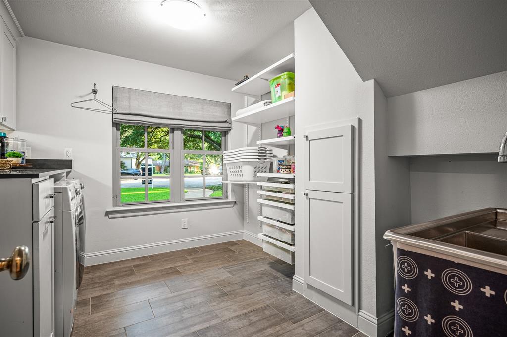 Rosser Terrace 02 - Residential