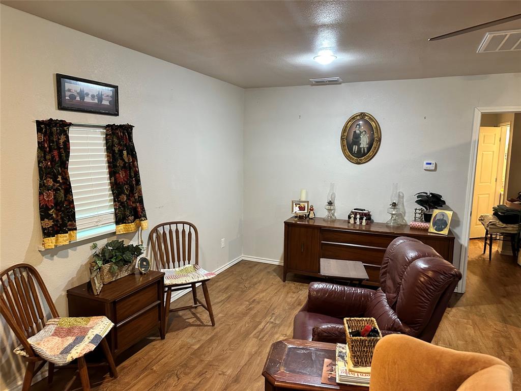 Mineola Townsites - Residential