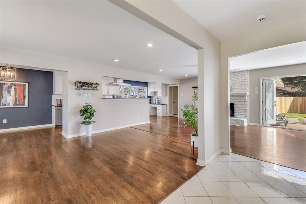 5834 Clendenin Avenue