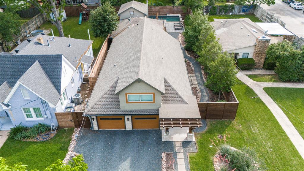Oak Lawn Heights - Residential